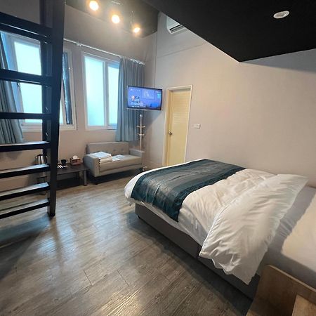 Mu-In Hotel Гаосюн Экстерьер фото