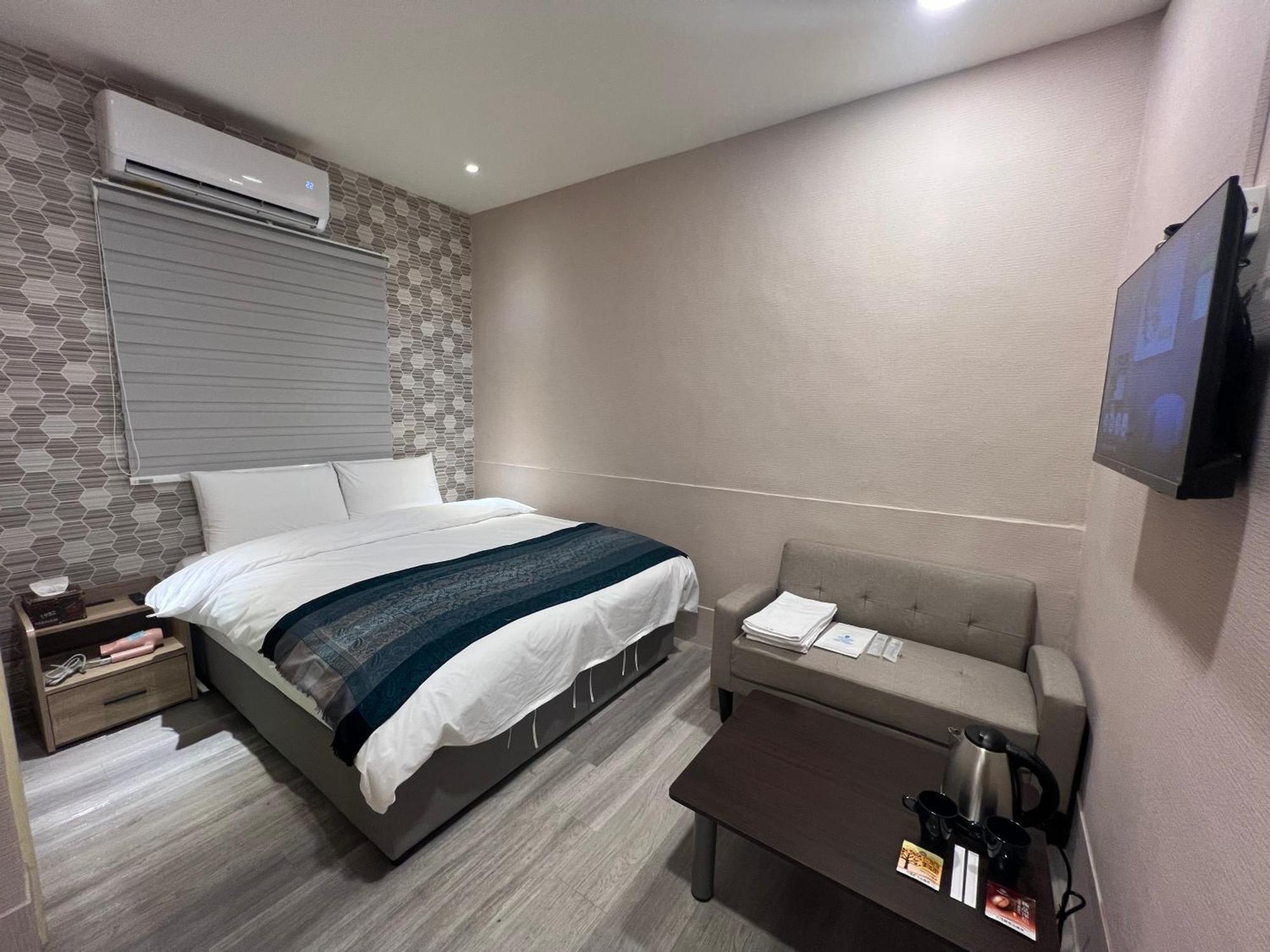 Mu-In Hotel Гаосюн Экстерьер фото