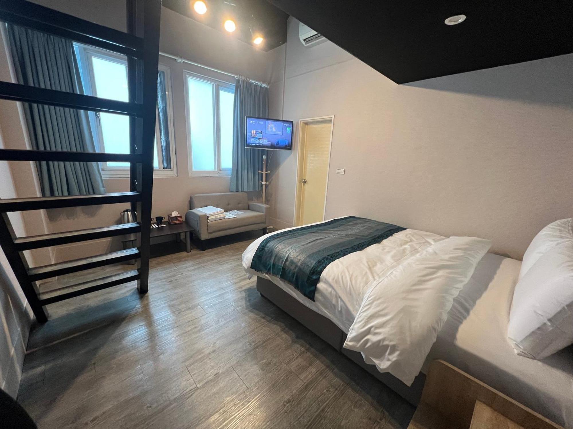 Mu-In Hotel Гаосюн Экстерьер фото